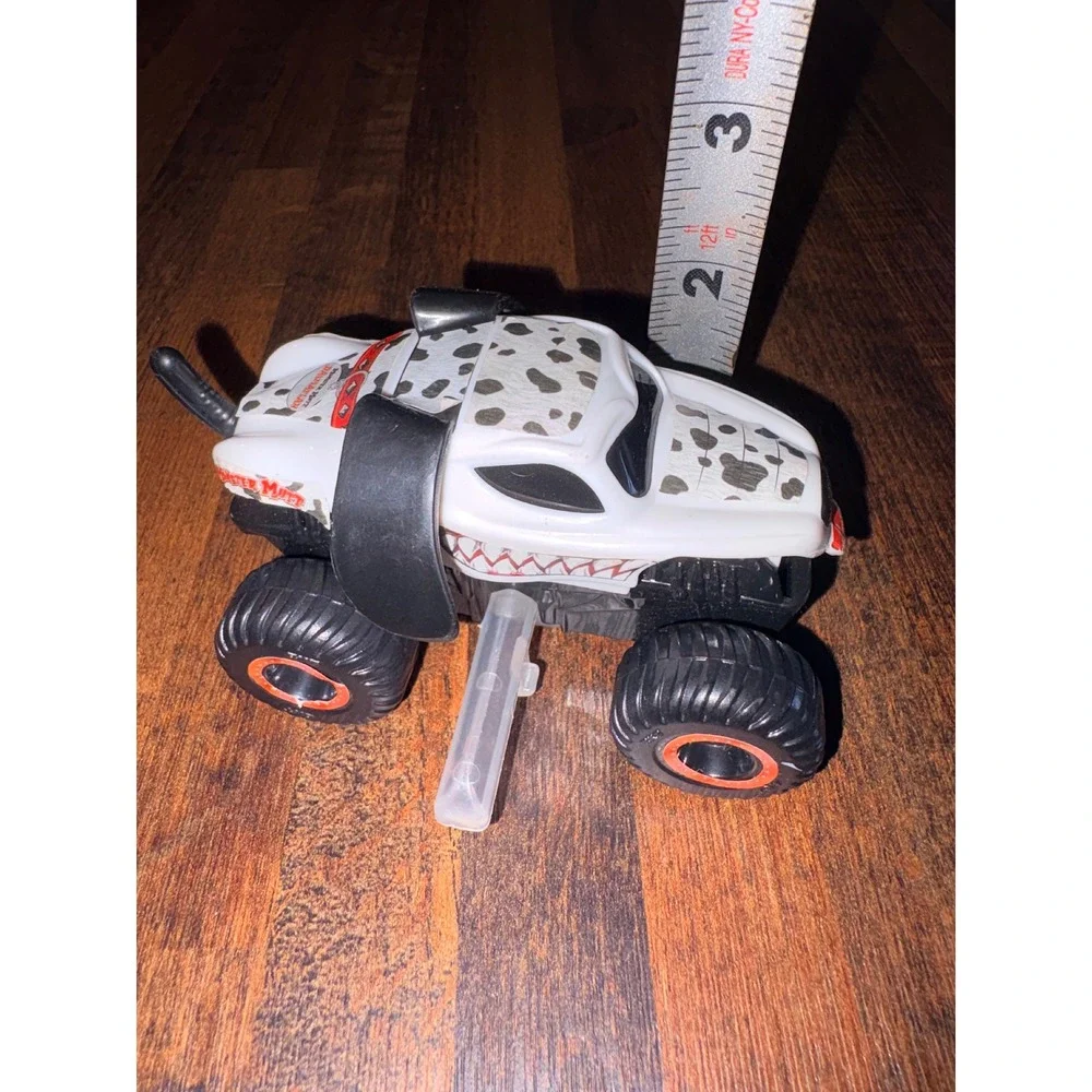 Monster Jam Monster Mutt Dalmatian Toy Truck‎ White Black Spots